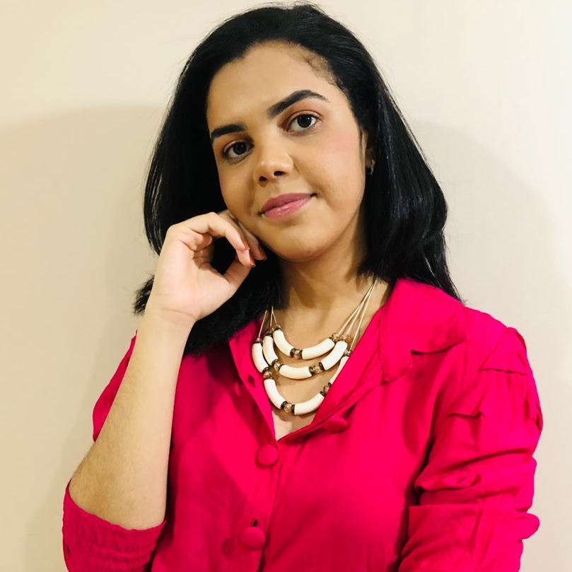 Vitória Evelyn Paraná Gomes