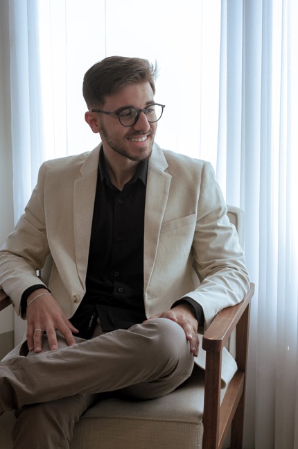 Dr. Igor J. Martins