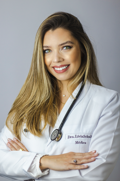 Dra. Livia Schultz Corcino Freitas