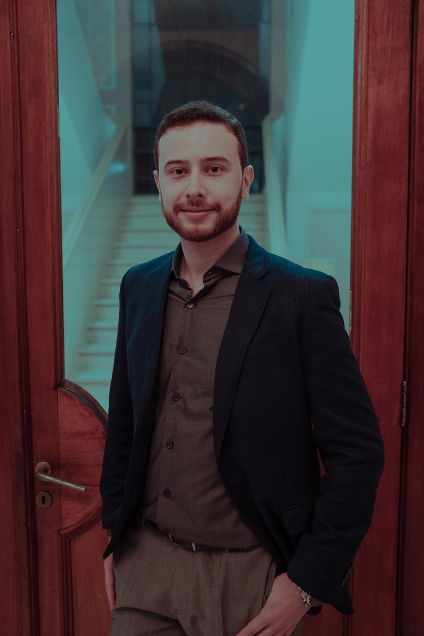 Dr. Rony Pedroso 